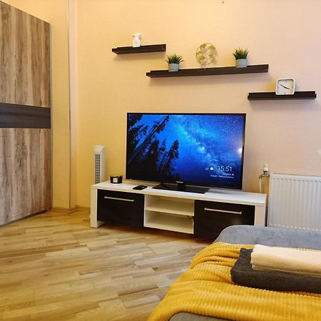 Riga Central Street Cozy Apartment Екстер'єр фото