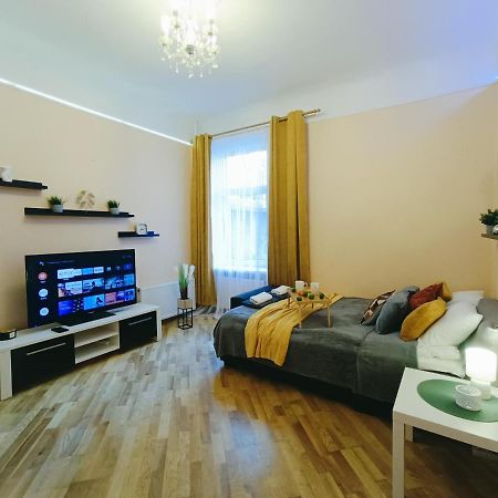 Riga Central Street Cozy Apartment Екстер'єр фото