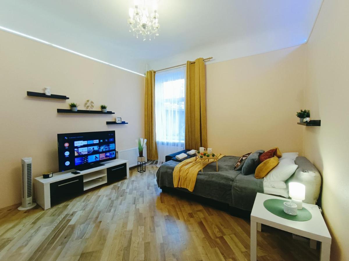 Riga Central Street Cozy Apartment Екстер'єр фото