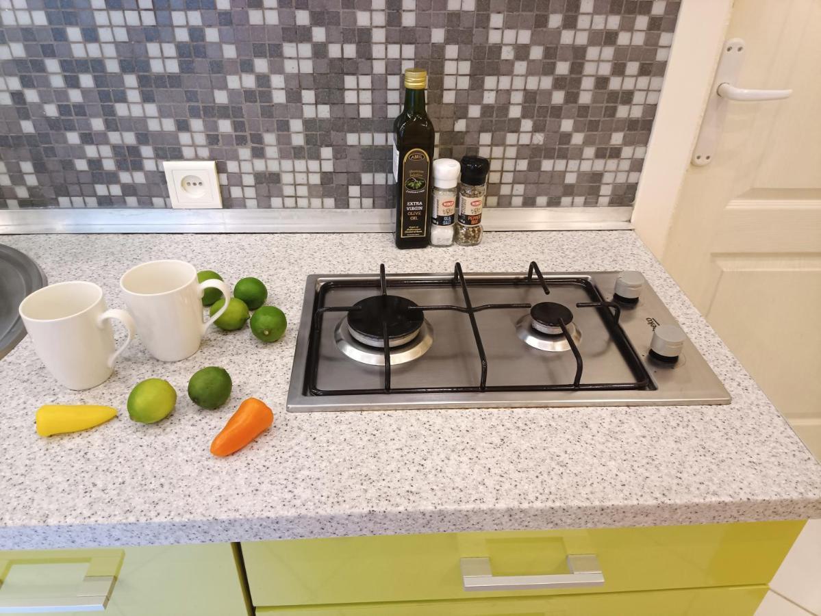 Riga Central Street Cozy Apartment Екстер'єр фото